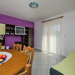Joka Apartment Lopar