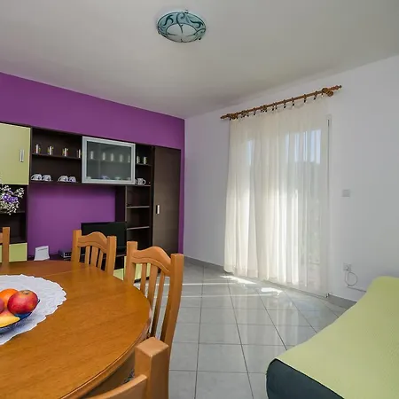 Joka Apartment Lopar